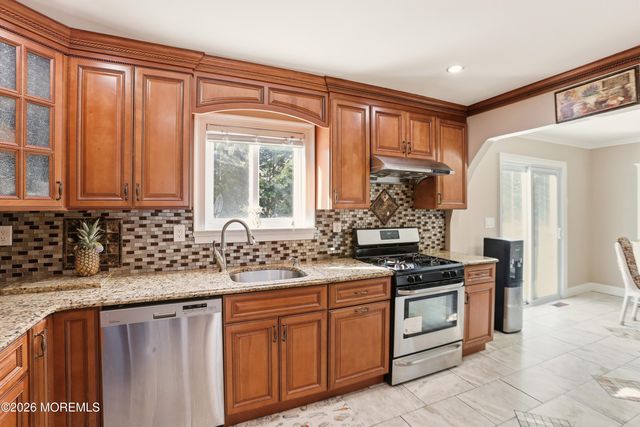 1991 Ridgeway Road, Toms River, NJ 08757