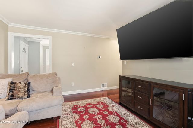 1991 Ridgeway Road, Toms River, NJ 08757