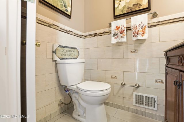 1991 Ridgeway Road, Toms River, NJ 08757