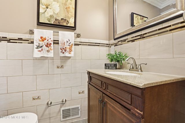 1991 Ridgeway Road, Toms River, NJ 08757