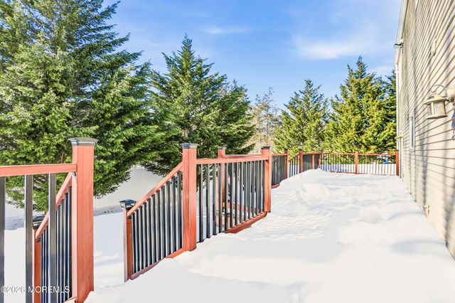 1991 Ridgeway Road, Toms River, NJ 08757