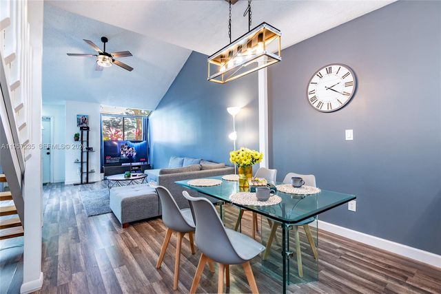 1946 Players Pl, North Lauderdale, FL 33068