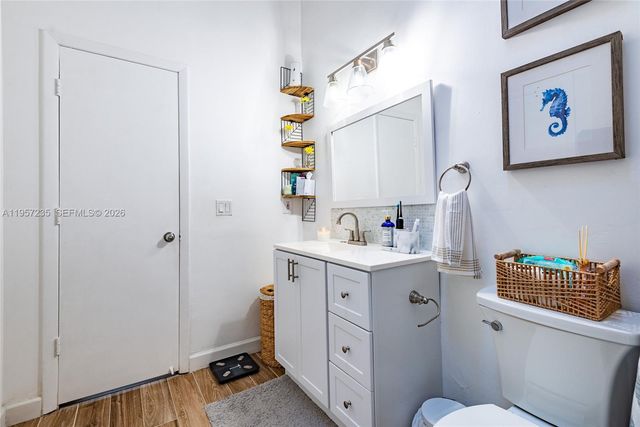 1946 Players Pl, North Lauderdale, FL 33068