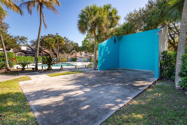 1946 Players Pl, North Lauderdale, FL 33068