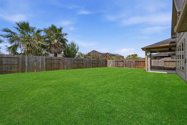 2994 Vintage Park Lane, Pearland, TX 77584