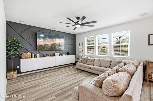 12122 HOPKINTON Court, Jacksonville, FL 32256