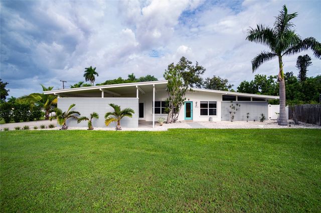 7812 SAN JUAN AVENUE, Bradenton, FL 34209