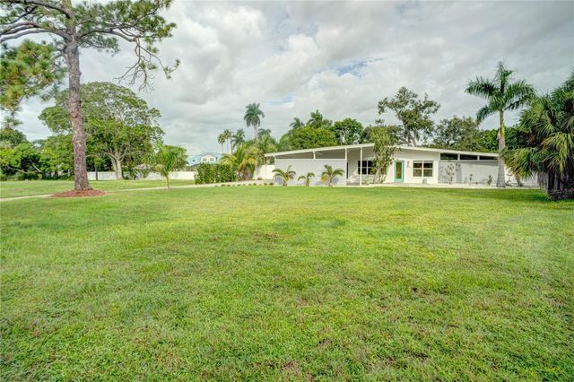 7812 SAN JUAN AVENUE, Bradenton, FL 34209