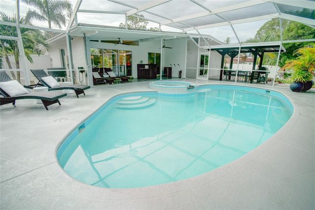 7812 SAN JUAN AVENUE, Bradenton, FL 34209
