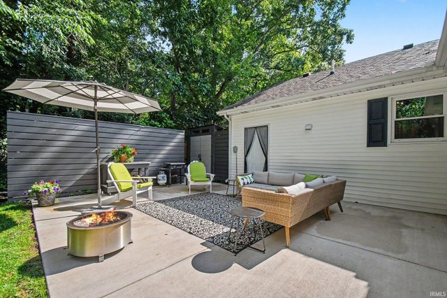 52017 Trenton Woods Drive, Granger, IN 46530