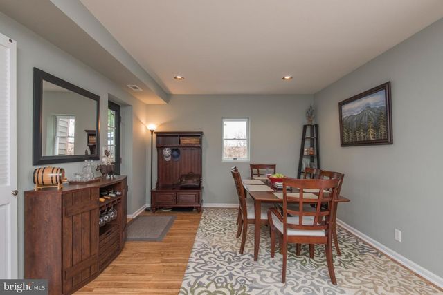 650 N VALLEY FORGE RD, Devon, PA 19333