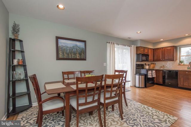 650 N VALLEY FORGE RD, Devon, PA 19333