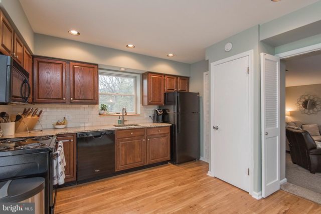 650 N VALLEY FORGE RD, Devon, PA 19333