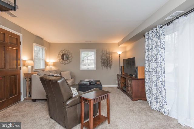 650 N VALLEY FORGE RD, Devon, PA 19333