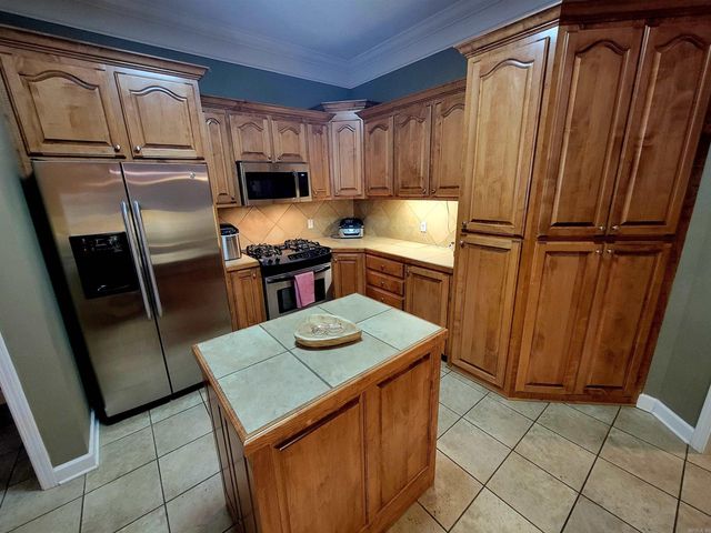 26 Auburn Hills, Greenbrier, AR 72058