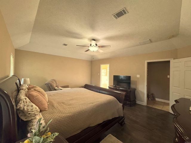 26 Auburn Hills, Greenbrier, AR 72058