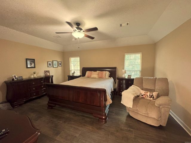 26 Auburn Hills, Greenbrier, AR 72058