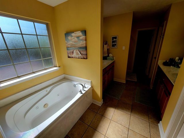 26 Auburn Hills, Greenbrier, AR 72058