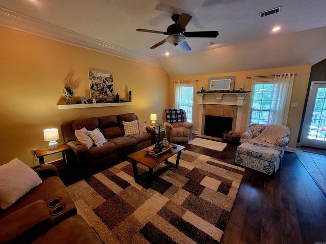 26 Auburn Hills, Greenbrier, AR 72058