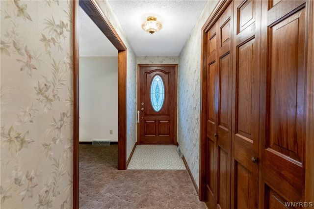 1241 West Blood Road, Elma, NY 14052