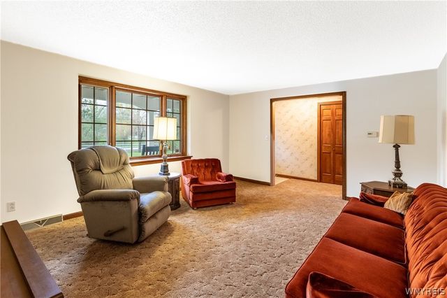1241 West Blood Road, Elma, NY 14052