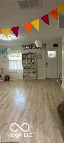 698 Yandes Street, Franklin, IN 46131