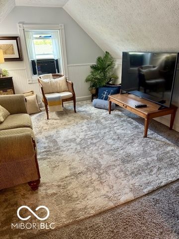 698 Yandes Street, Franklin, IN 46131