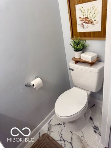 698 Yandes Street, Franklin, IN 46131