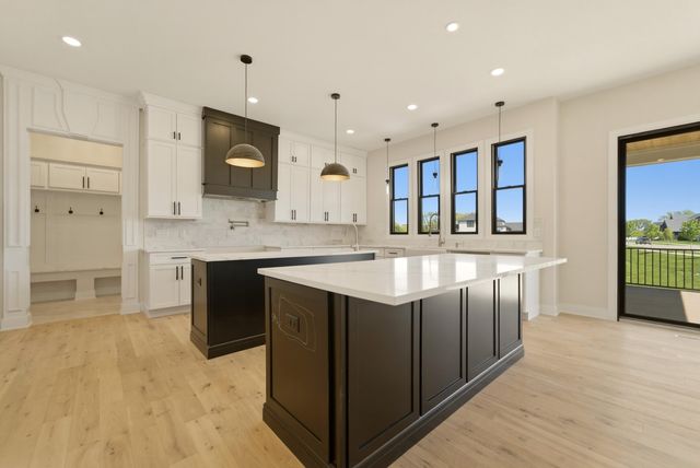 13350 Camas Drive, St. John, IN 46373