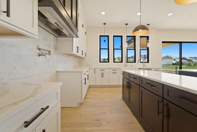 13350 Camas Drive, St. John, IN 46373
