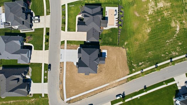 13350 Camas Drive, St. John, IN 46373