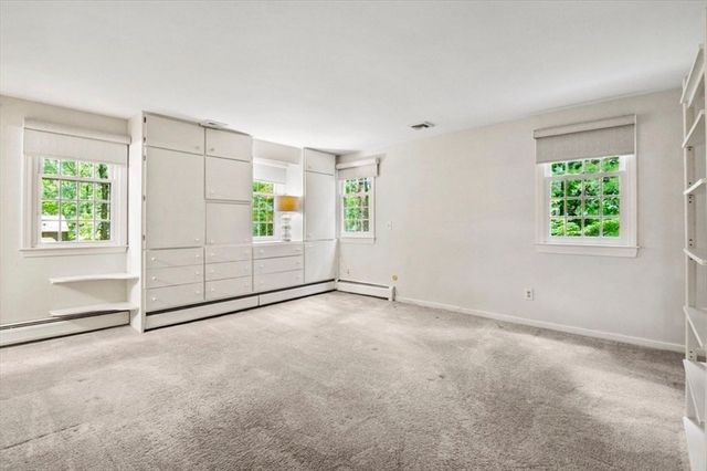 28 Revere Rd, Longmeadow, MA 01106