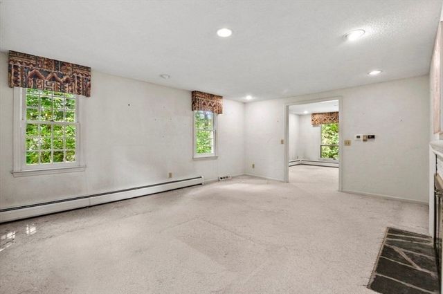 28 Revere Rd, Longmeadow, MA 01106