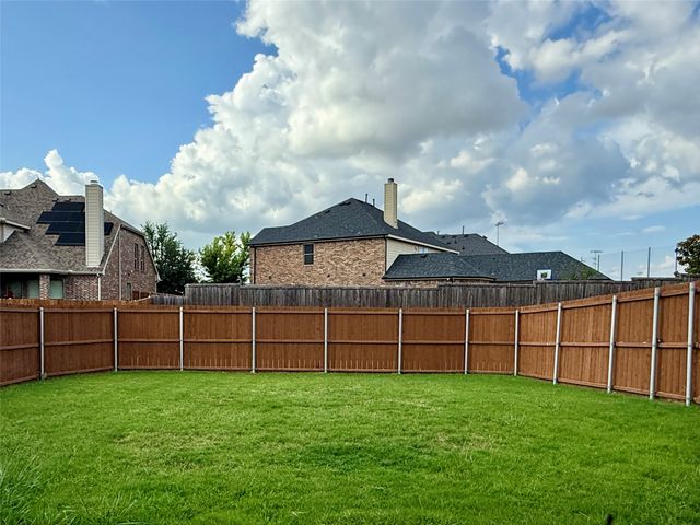 13690 Valencia Drive, Frisco, TX 75035