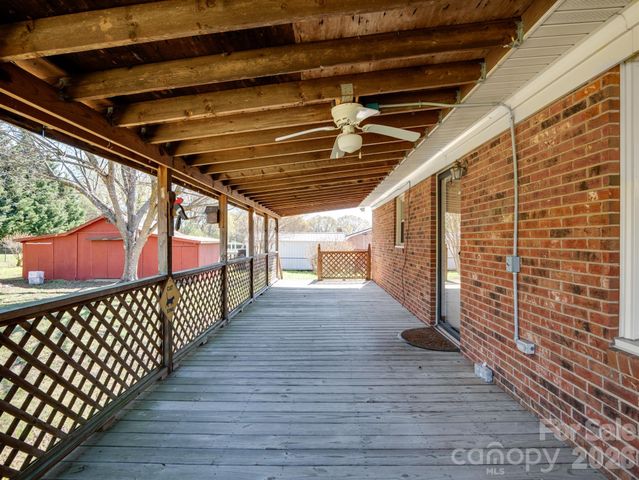 400 Pitts School Road NW, Concord, NC 28027