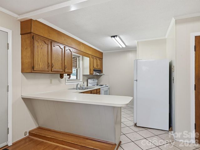 400 Pitts School Road NW, Concord, NC 28027