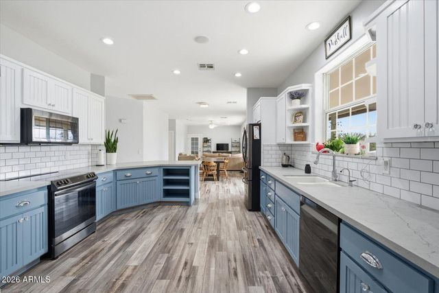 20305 W PEAK VIEW Road, Wittmann, AZ 85361