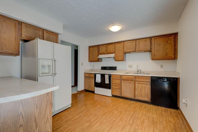 872 Stratton Lane, Winchester, KY 40391