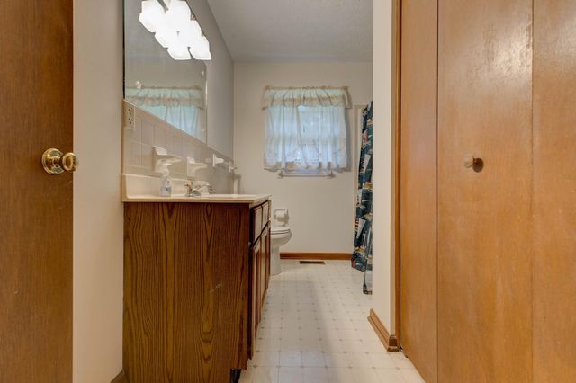 872 Stratton Lane, Winchester, KY 40391