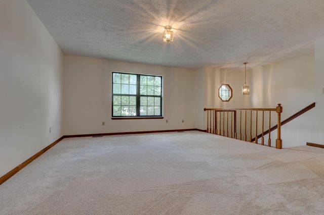 872 Stratton Lane, Winchester, KY 40391