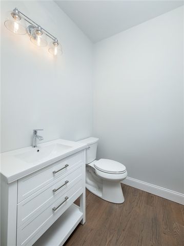 4 Upper Farm Way, Johnston, RI 02919