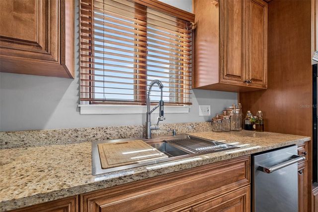 36649 COVINGTON ROAD, Dade City, FL 33525