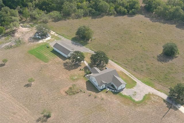 2805 Tumbleweed TRL, Dale, TX 78616