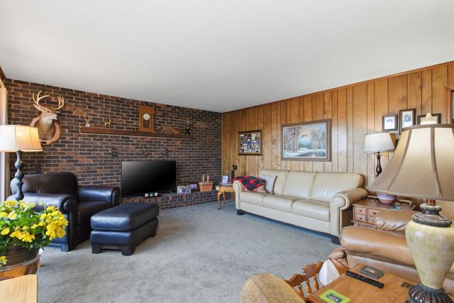 289 Beardsley Creek Drive, Blue Eye, MO 65611