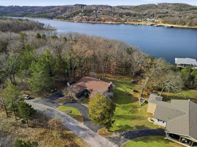 289 Beardsley Creek Drive, Blue Eye, MO 65611