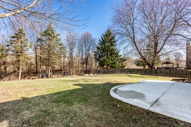 11134 Baycreek Drive, Indianapolis, IN 46236