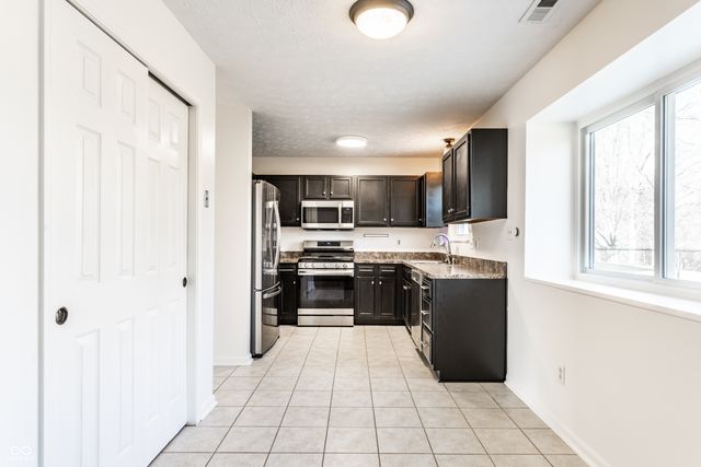 11134 Baycreek Drive, Indianapolis, IN 46236