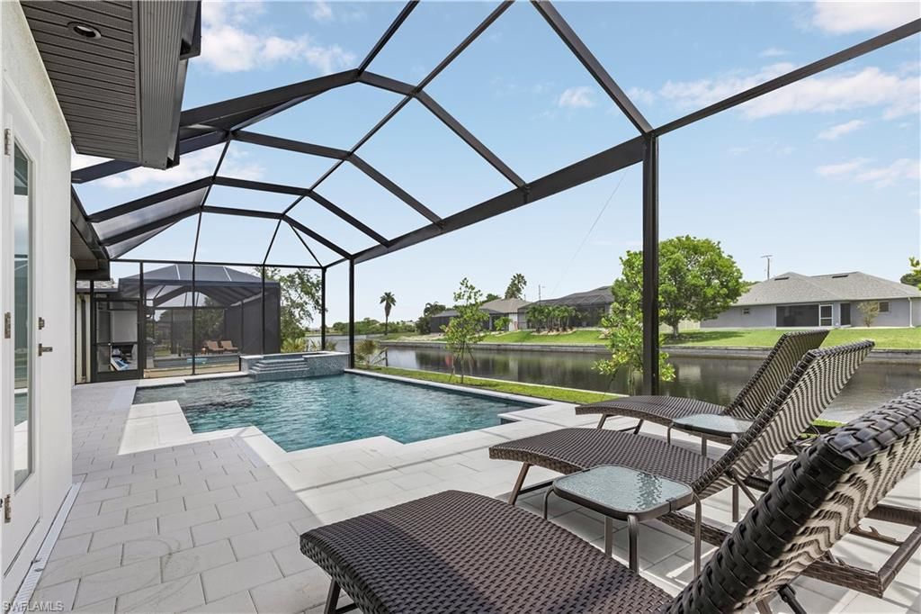 Image 24 of property listing at 337 SW 31st AVE, Cape Coral, FL 33991