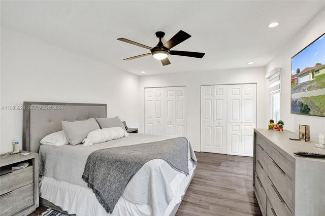 4836 NW 94th Ave, Sunrise, FL 33351