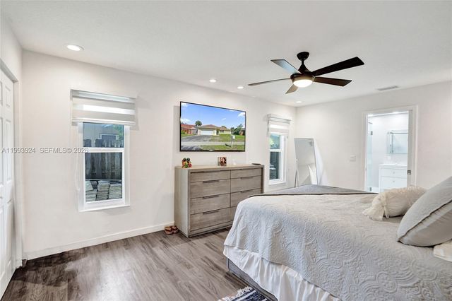 4836 NW 94th Ave, Sunrise, FL 33351